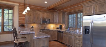 Log Cabin Luxury à Teton Springs - 12 personnes - Près de Jackson Hole!