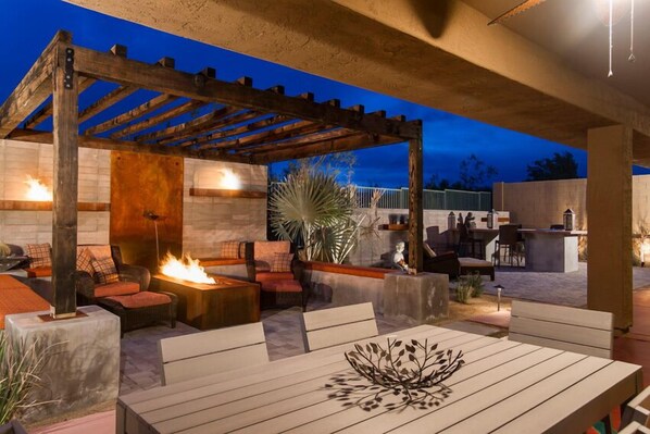 Outdoor dining
