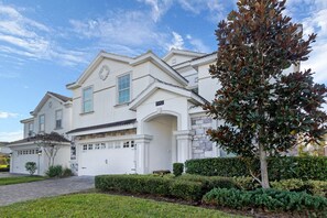 Exterior - EV_08940 - 8 Bed 5 Bath Villa with Screened-In Private Pool with Spillover Spa, (Davenport)