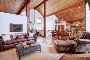 Flat-screen TV, fireplace