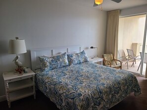1 bedroom, iron/ironing board, Internet, bed sheets - 3 night min stay San Remo 306   Crabby's Treasure Chest (Santa Rosa Beach)