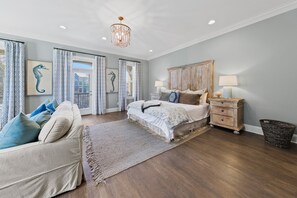 5 bedrooms, iron/ironing board, free WiFi, bed sheets