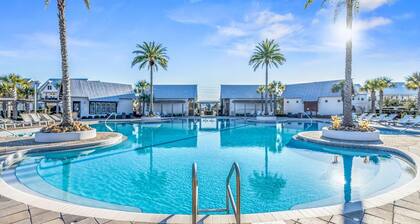 "Seas The Day 30A" at Prominence - Sleeps 9 - Six Seater Golf Cart Included