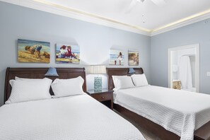 3 makuuhuonetta, silitysrauta/-lauta, ilmainen Wi-Fi, vuodevaatteet