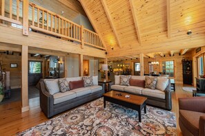 Älytelevisio, takka, pöytäjalkapallopöytä