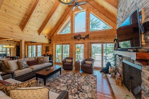 Smart TV, fireplace, table football