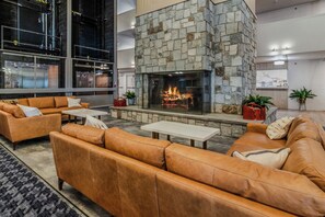 Interior - ML237- Ski-in/Ski-out | Mountain Views (Snowshoe)