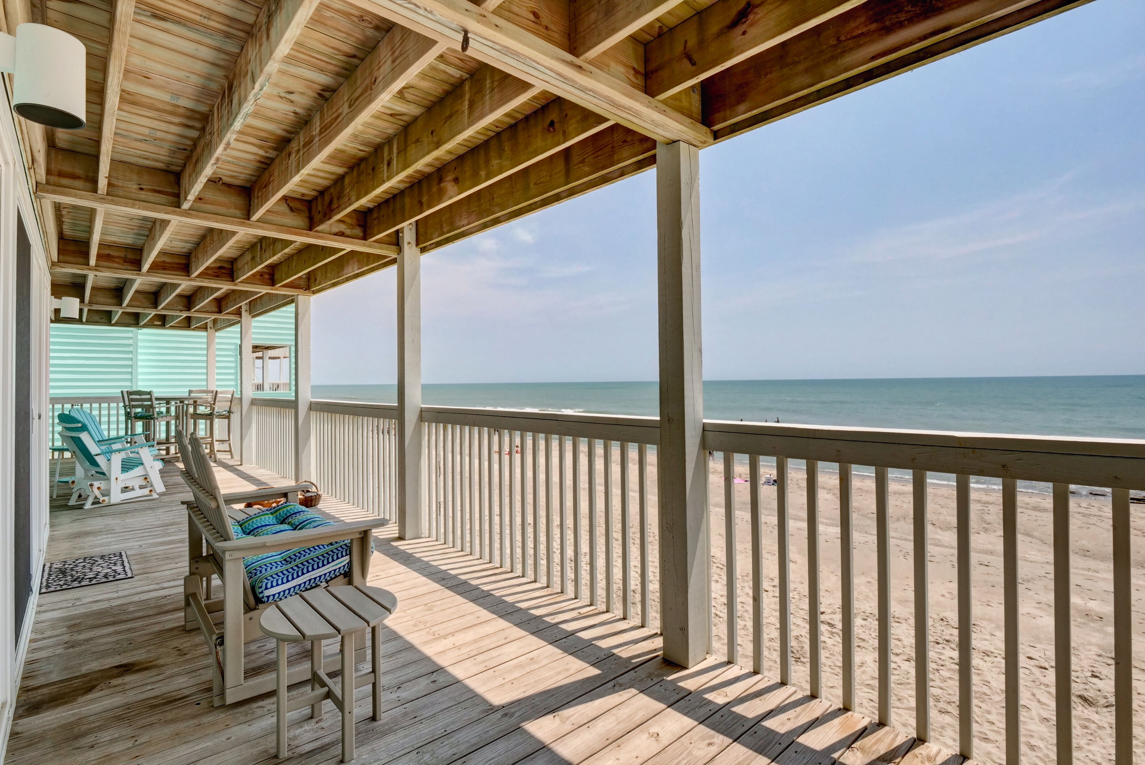 Ocean Dunes 1806 - Open oceanfront three bedroom condo with great views