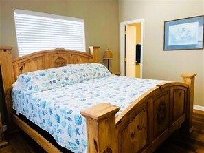 4 habitaciones, internet y ropa de cama