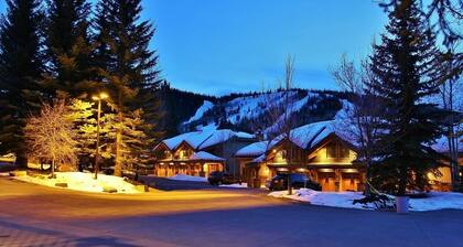 Luxe de montagne - Idéal pour les groupes + toutes les commodités et la navette gratuite du parc