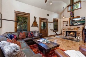 TV, fireplace, offices