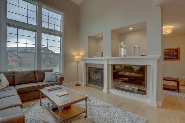 TV, fireplace, DVD player