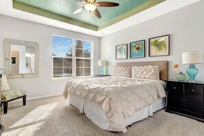 5 makuuhuonetta, silitysrauta/-lauta, Wi-Fi, vuodevaatteet