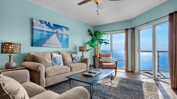 Smart TV, video library, stereo