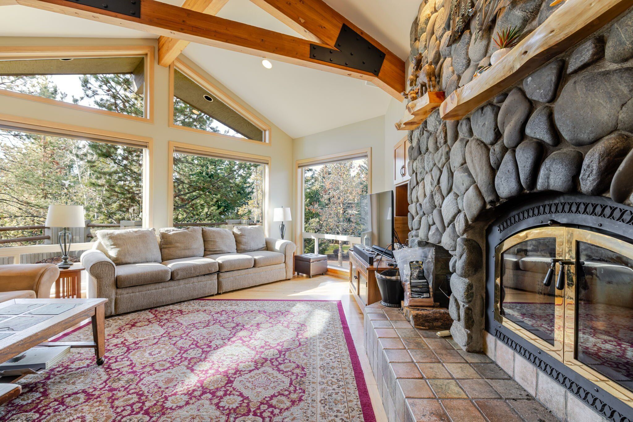 TV, fireplace, DVD player, ping pong