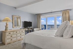 3 bedrooms, iron/ironing board, Internet