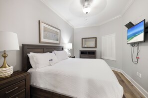 3 bedrooms, iron/ironing board, free WiFi, bed sheets - The Oasis At Orange Beach 708 by Liquid Life (Orange Beach)