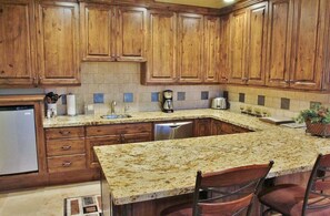 Fridge, microwave, dishwasher, coffee/tea maker