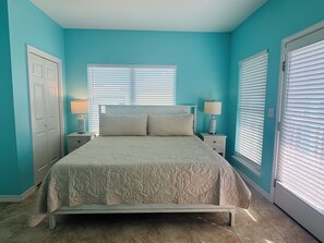 3 slaapkamers, een strijkplank/strijkijzer, wifi, beddengoed