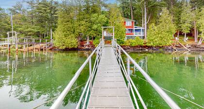 Cozy, Waterfront Cabin-Style Gem with Private Dock and Lovely Views