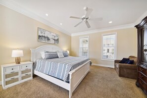 6 chambres, fer et planche à repasser, Wi-Fi gratuit, draps fournis