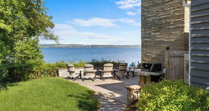 Cape on the Lake: Park-like Setting on Seneca Lake!