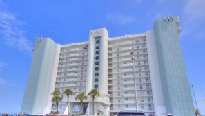 Exterior - Summerchase 803 3/2* Simply Beautiful Coastal Condo *Includes Beach Chairs* (Orange Beach)