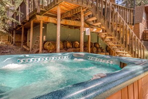 Bain à remous extérieur