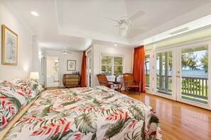 4 bedrooms, iron/ironing board, internet, bed sheets