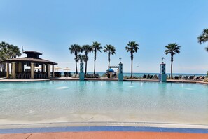 Piscine couverte, piscine chauffée