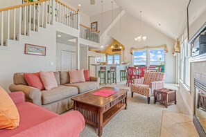 Een smart-tv en een open haard