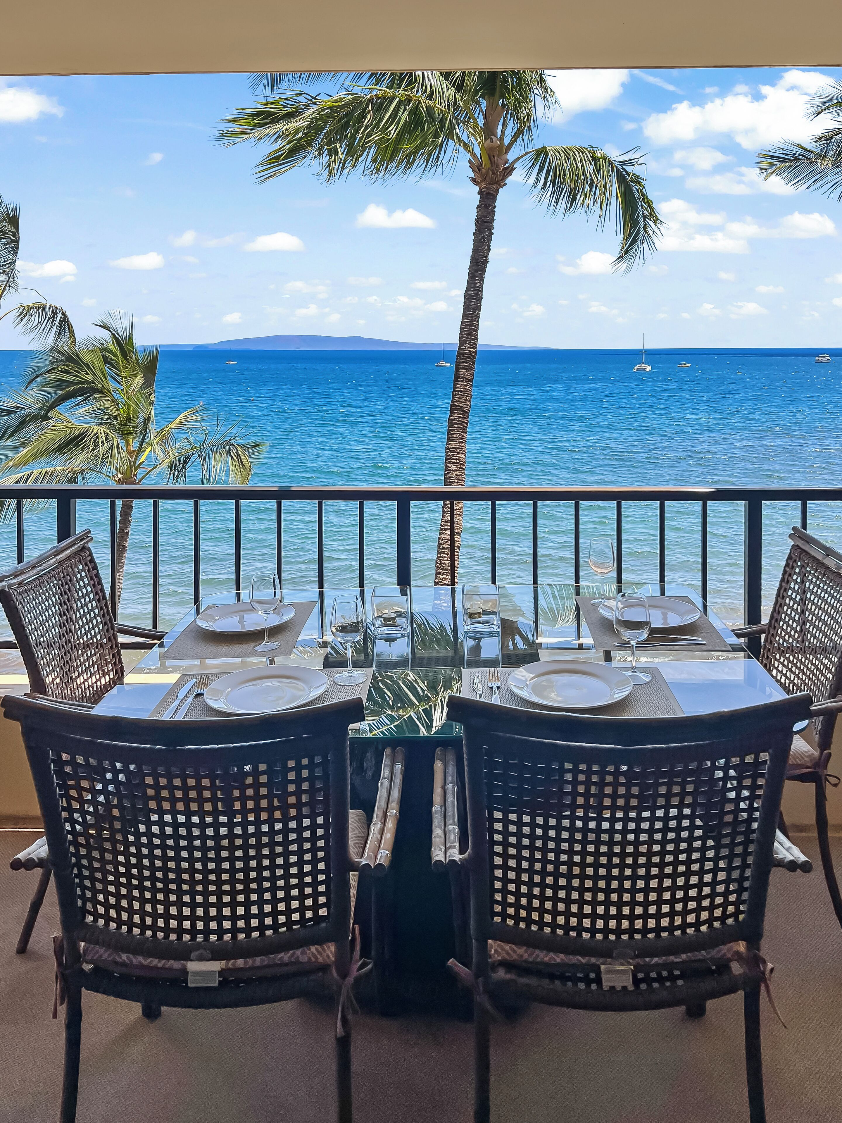 屋外ダイニングエリア