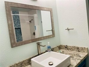 Shower, towels
