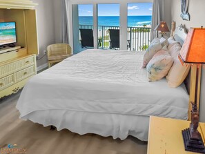 3 bedrooms, iron/ironing board, free WiFi, bed sheets - SC 601 - Low Frills Beachfront Condo With Amazing Views! Budget Friendly! (Fort Walton Beach)