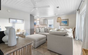 Smart TV - Aqua Bella- Community Pool, Tennis, & Beach Access (Santa Rosa Beach)