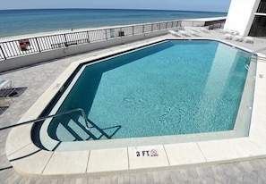 Beheizter Pool