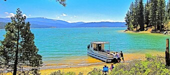 Cozy Home w/ Spacious Decks - Long Driveway for Boat Parking - One Mile to Town