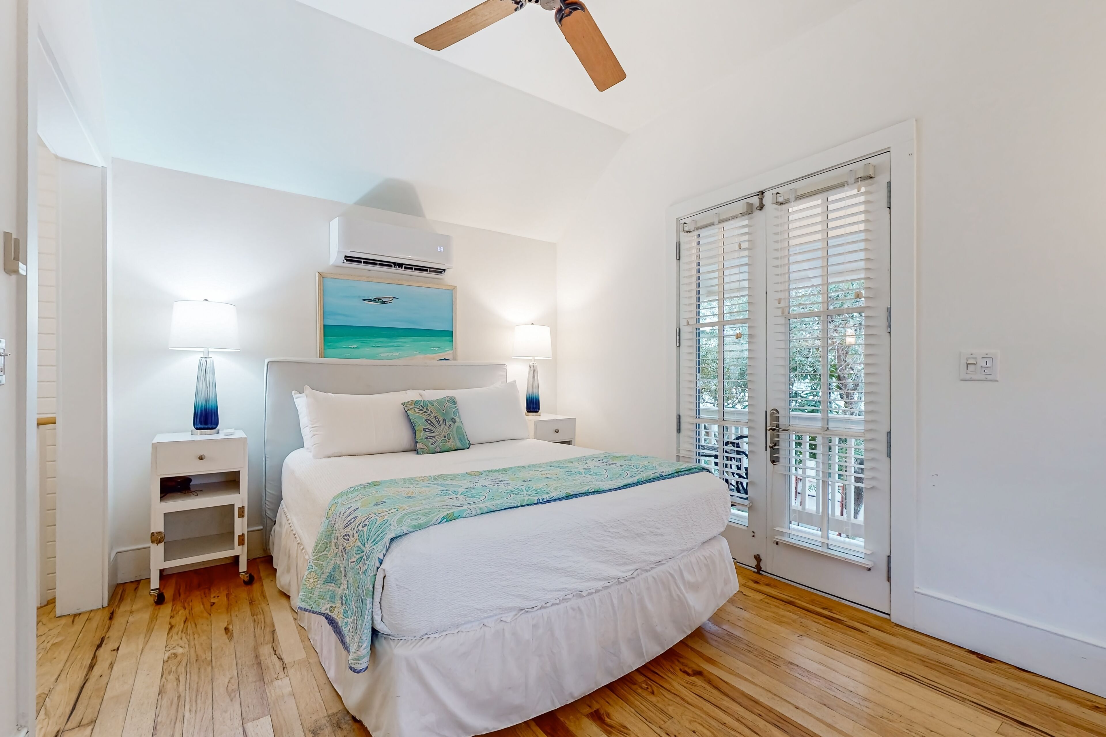 1 habitación, tabla de planchar con plancha, internet y ropa de cama 