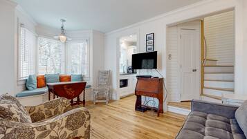 TV, DVD player, stereo