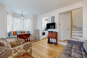 TV, DVD player, stereo