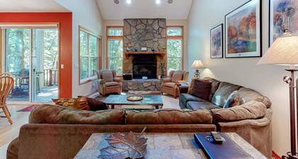 Golf-course-front home with hot tub & pool - easy ski & golf access