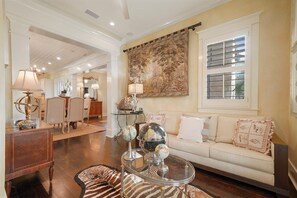 TV, fireplace, DVD player, stereo - Dream Weaver - Huge 30A Vacation Home with Gulf Views & Private Pool Area (Santa Rosa Beach)