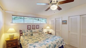 4 bedrooms, iron/ironing board, free WiFi, bed sheets