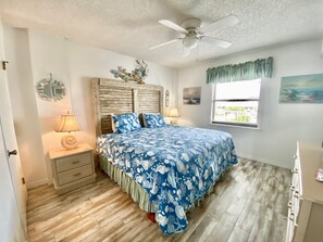2 habitaciones, tabla de planchar con plancha, internet y ropa de cama 