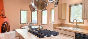 North Hills Casa | Spacious Adobe Retreat in Santa Fe’s Historic Eastside