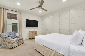 5 bedrooms, iron/ironing board, free WiFi, bed sheets