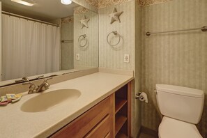 Ensemble douche/baignoire, serviettes fournies