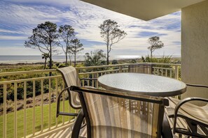 Private Oceanfront Balcony