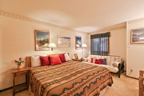 2 chambres, fer et planche Ă repasser, Internet gratuit, draps fournis