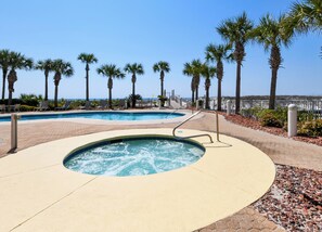 Pool - Corner condo at Destin Towers overlooking Gulf-front pool & beach! (Destin)